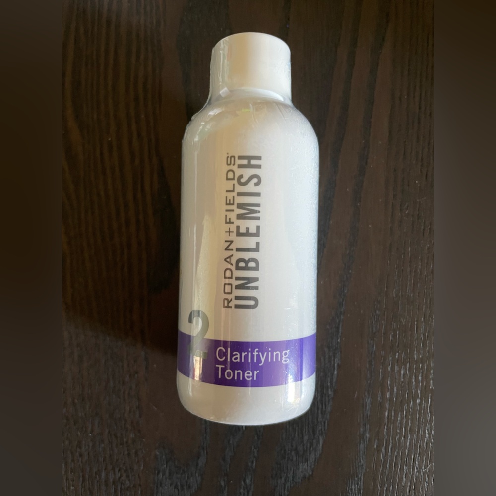 Unblemish Clarifying Toner